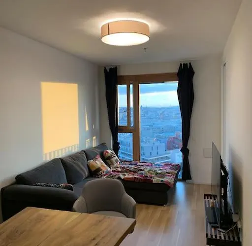 Stunning View Over In Center Appartamento *
