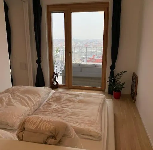 Stunning View Over In Center *